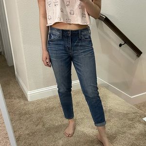 Hollister jeans